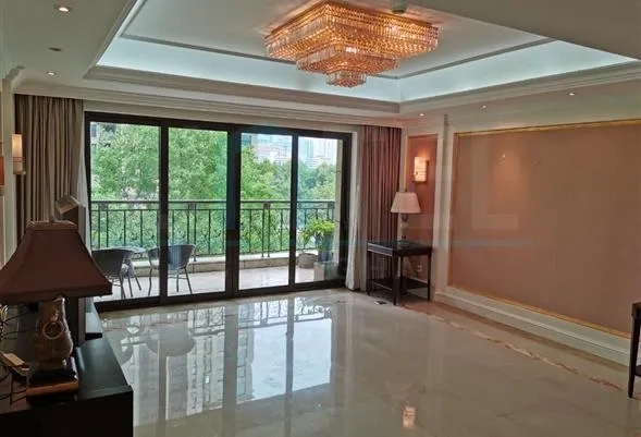 华府天地3号302室