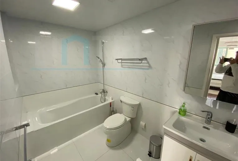 嘉里华庭一期5号3301室(15)