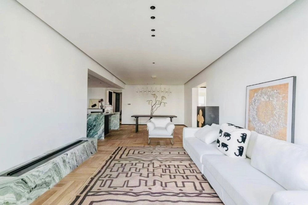 东方曼哈顿9号3701室(2)