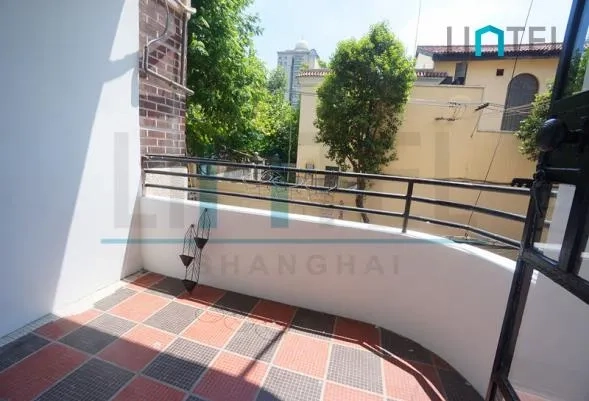 乌鲁木齐南路176号4室(3)