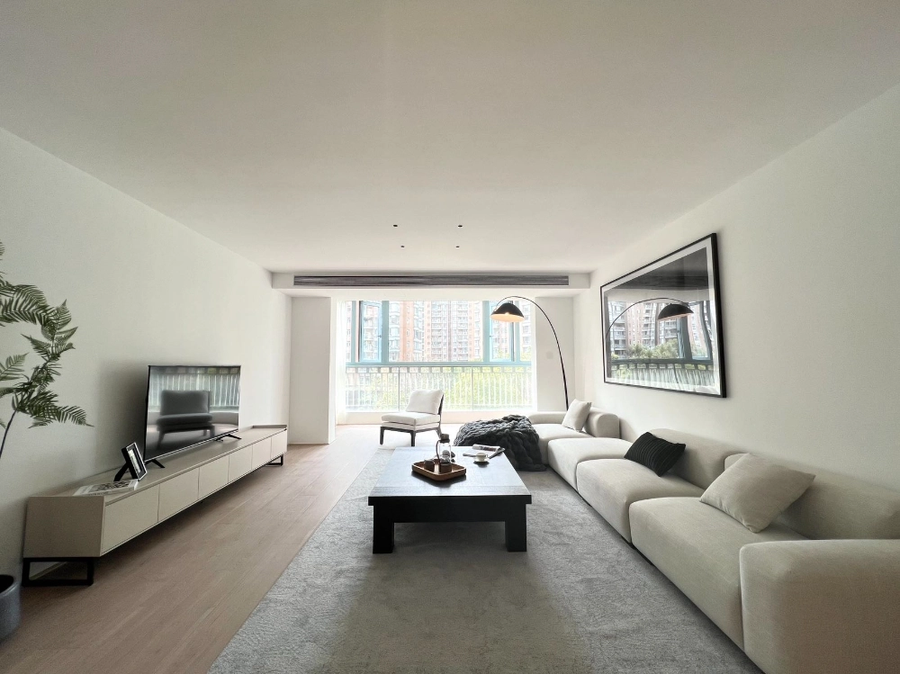 古北瑞仕花园15号701室