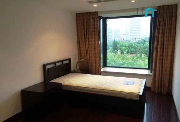 鸿丰香缇花园4号702室(15)