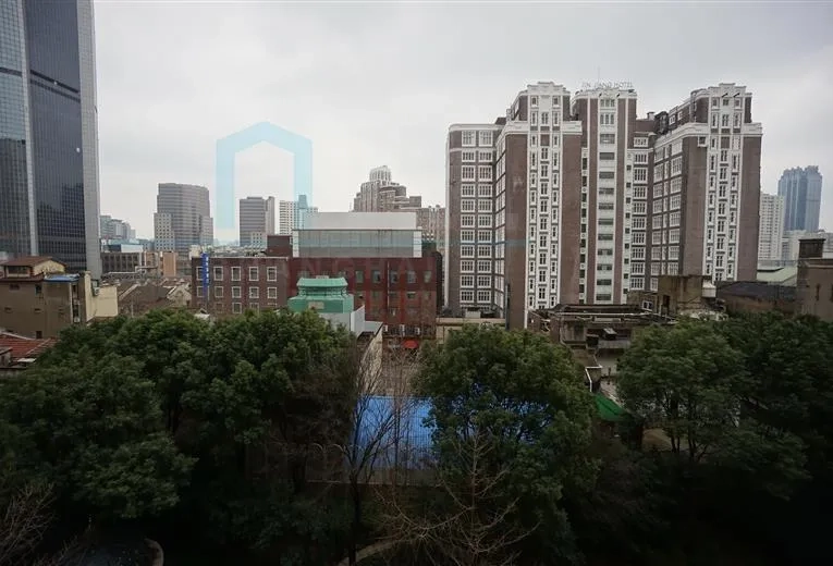 兰馨公寓A号702室(4)