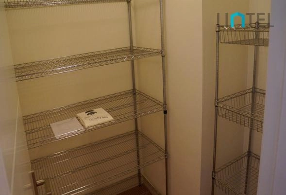 陆家嘴中央公寓莎玛四房复式户型(14)