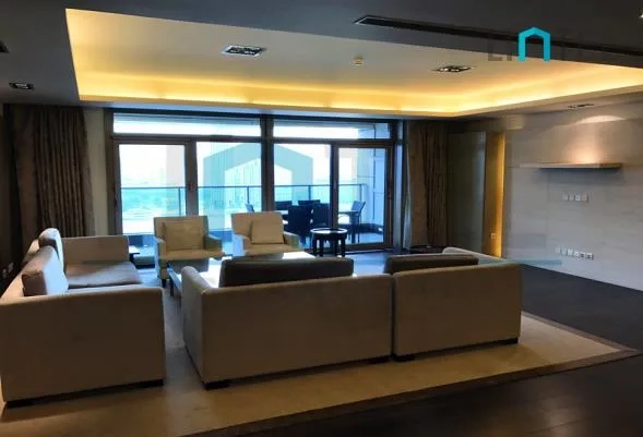 汤臣一品标准西式小四房户型(2)