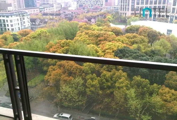 翠湖天地御苑标准三加一户型(6)