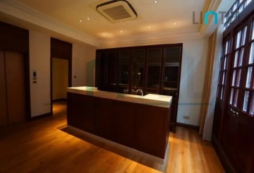 上海建业里嘉佩乐酒店标准大三房别墅(12)