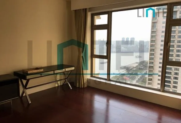 汤臣一品标准大四房户型(27)